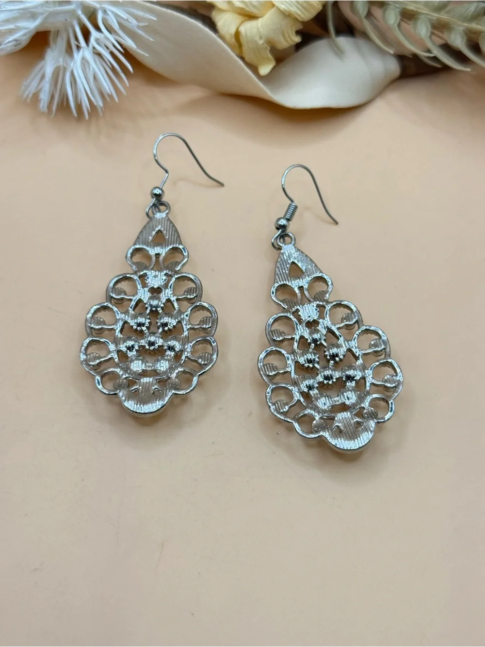 Silver Tone Filigree Dangle Earrings Clear Rhinestones & Faux Pearl Accents